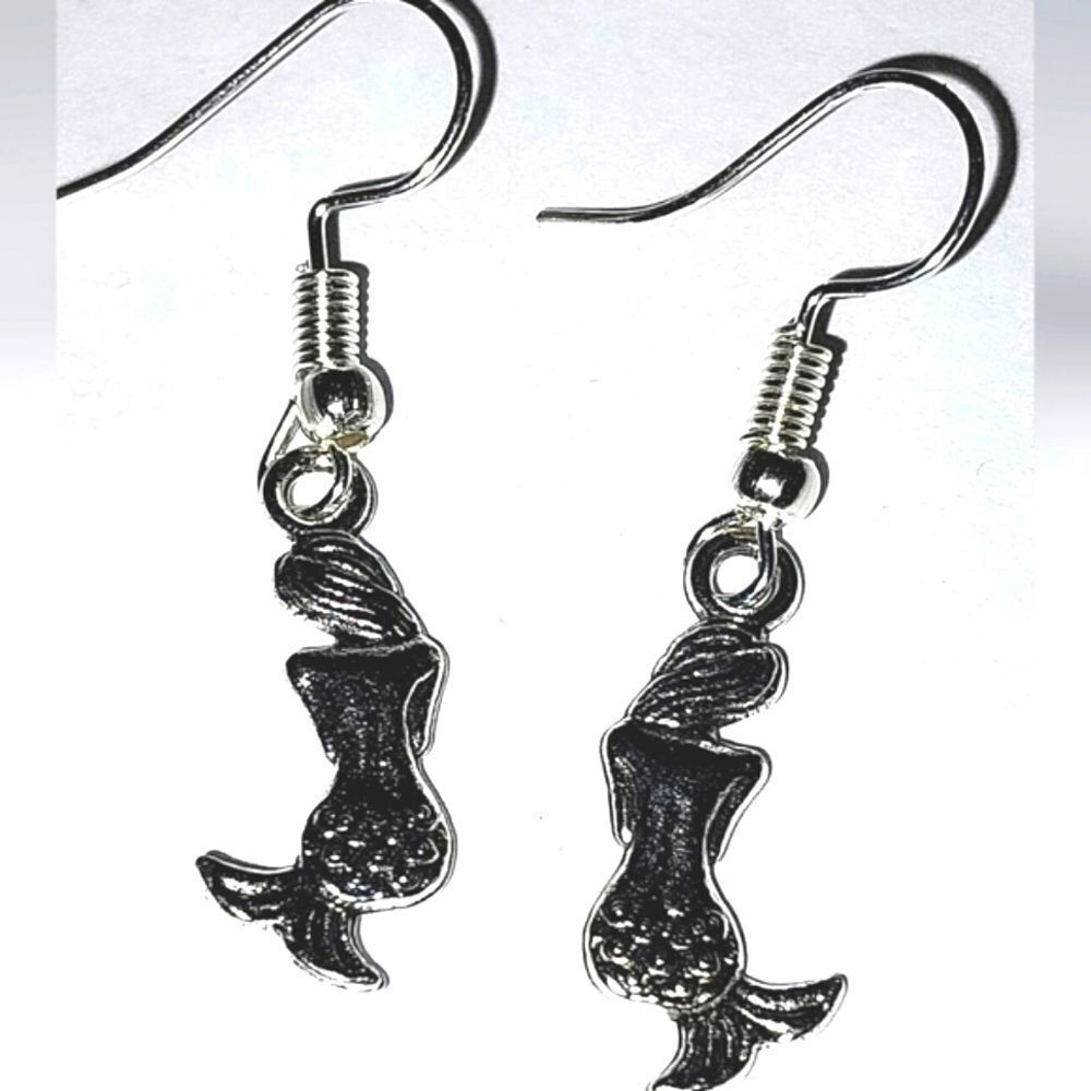 Retro Mini Super cute  Mermaid Earrings For Adults And Kids - Picture 6 of 6